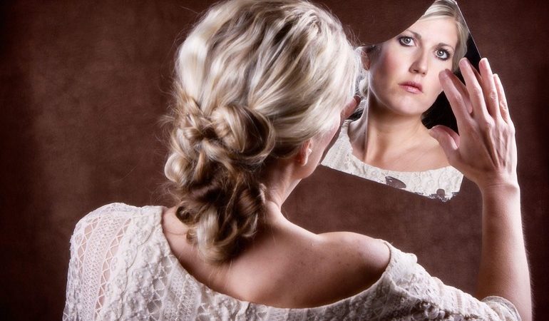 Бачити себе в сні сивий: значення по сонникам для молодих жінок і чоловіків, думка психологів