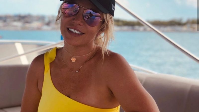 Брітні Спірс не відповідає на дзвінки свого менеджера. Ходять чутки, що співачка вирішила поставити крапку у своїй кар’єрі