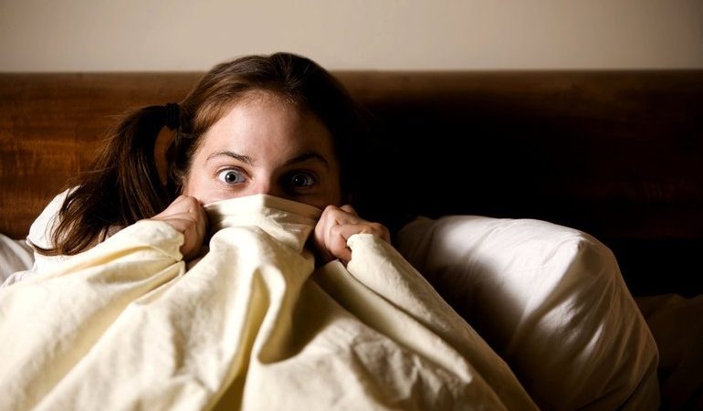 Чому сняться погані сни: причини кошмарів які сняться щоночі, як від них позбутися