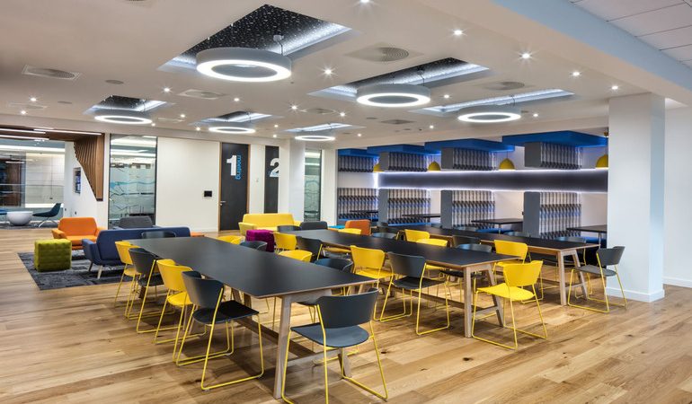 Їдальня в сонник до чого сниться громадська і шкільна, тлумачення за різними сонникам