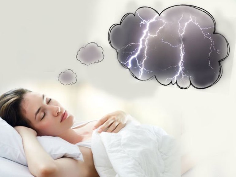 До чого сниться дощ: тлумачення найпопулярніших сонників, що означає промокнути до нитки під сні