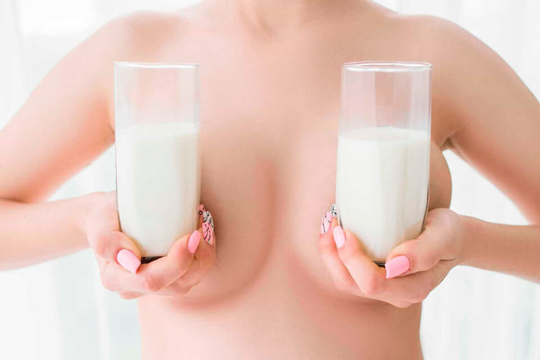До чого сниться грудне молоко: бачити багато молока, годувати груддю, або зціджувати, особливості тлумачення