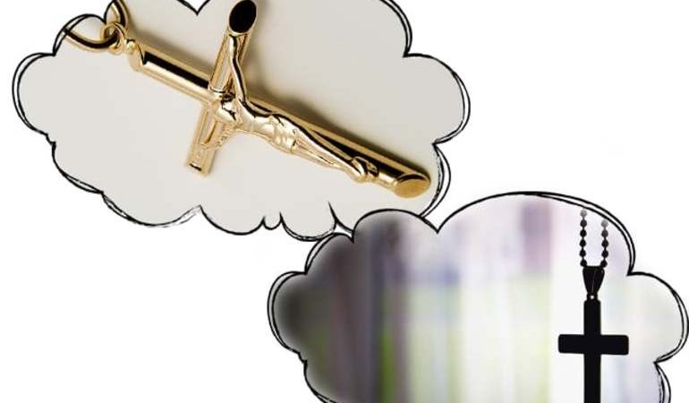 До чого сниться хрест: побачити або нести його, значення дерев’яного, чорного і могильного хреста