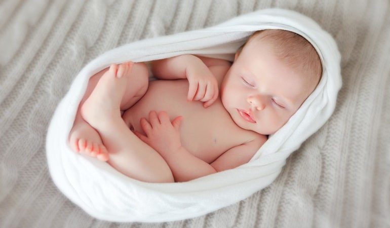 До чого сниться немовля: значення приснившегося новонародженого по сонникам, тлумачення для жінки і чоловіки