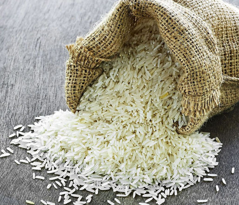 До чого сниться рис: передбачення по соннику Міллера, що означає варити або їсти рисову кашу