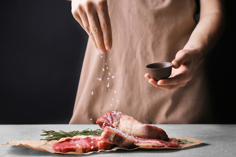 До чого сниться смажене м’ясо: тлумачення жаркого на сковороді по соннику для жінок і чоловіків