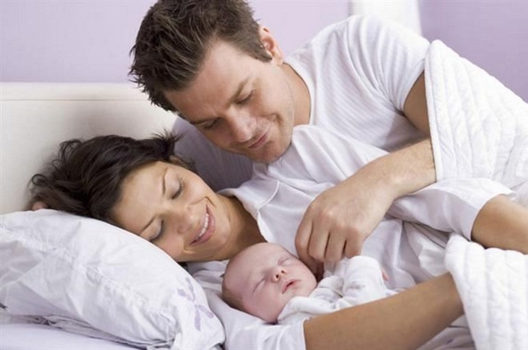 До чого сниться вагітність і пологи: трактування різними сонникам для чоловіків і жінок
