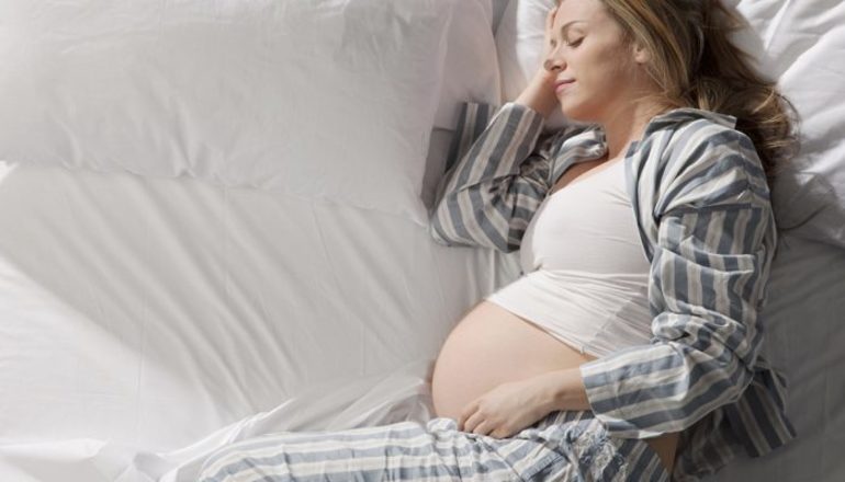 До чого сниться вагітна мама: сюжет про покійної матері, популярні сонники, тлумачення для доньки