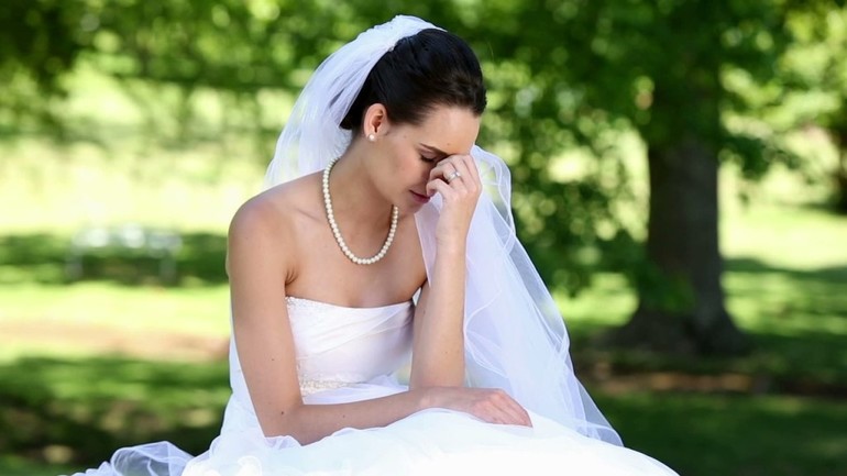 До чого сниться весілля без нареченого: значення сну для незаміжньої дівчини, думка різних сонників