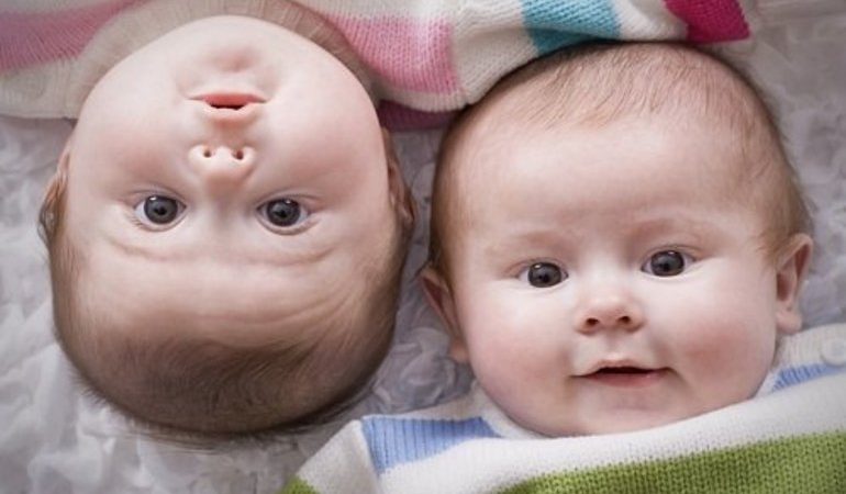 До чого сняться близнюки: значення снів з маленькими та дорослими двійнятами, тлумачення по сонникам