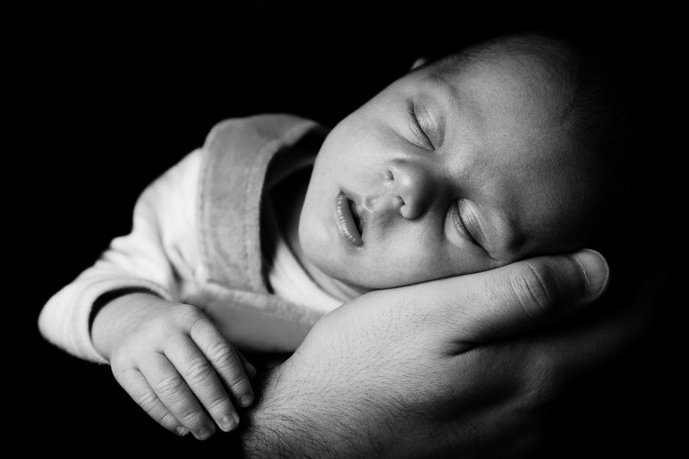 До чого сняться немовлята: розшифровка нічних видінь про хлопчиків і дівчаток