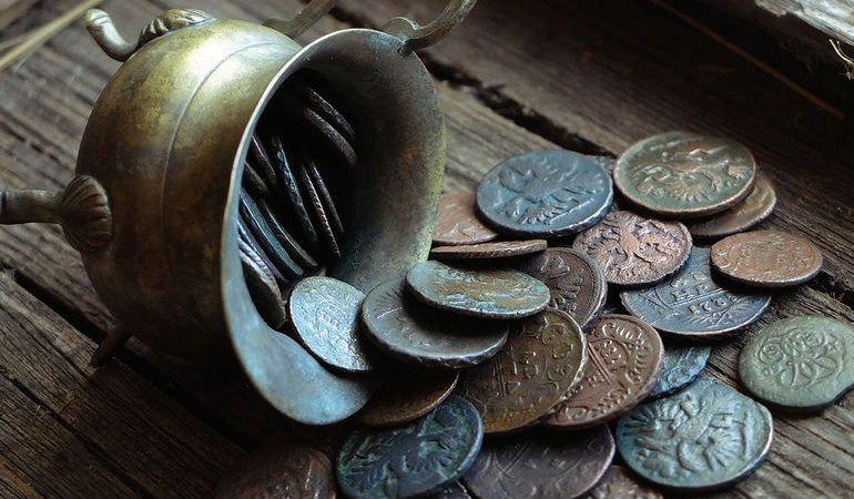 До чого сняться старовинні монети: тлумачення відомих сонників, коли сняться старі гроші