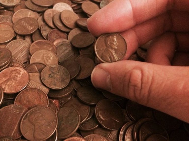 До чого сняться золоті монети: що означає бачити багато грошей, знайти їх або збирати руками