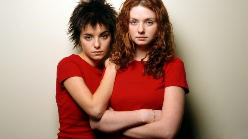 Група “ТаТу”: через 20 років розкриваємо таємниці самого скандального колективу країни