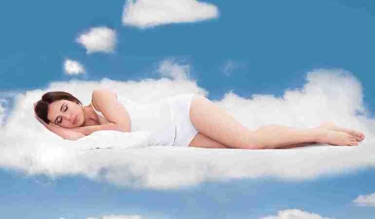 Хмари: до чого сняться, тлумачення по популярним сонникам