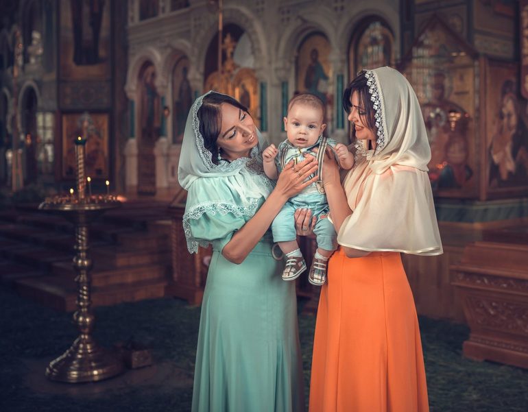 Хрещена в соннику: тлумачення різних сюжетів сновидіння
