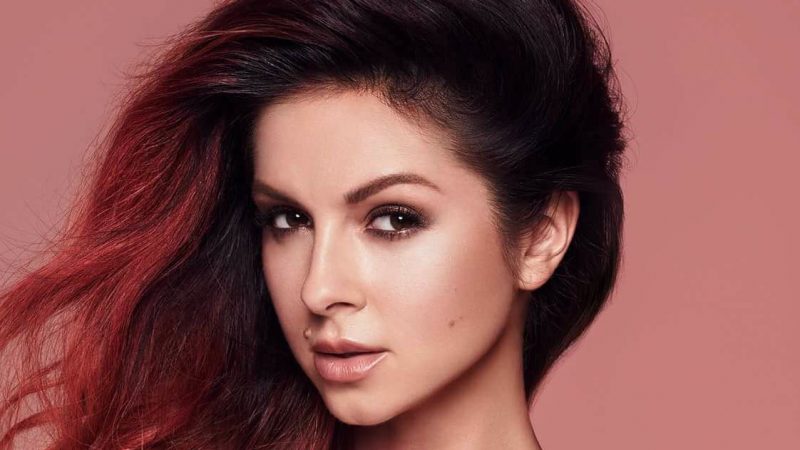 Нюша розповіла про довгому шляху до заміжжя. І поділилася деякими секретами про вагітність і пологи.