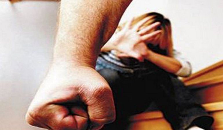 Побили у сні: значення образу бійки, до чого приснилося, що людину б’ють, тлумачення сонників