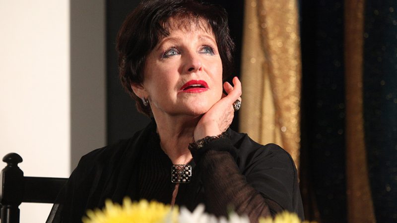 Покинуті діти знаменитостей: Юрій Стоянов і Наталія Фатєєва розповіли, чому вони відмовилися від своїх спадкоємців.