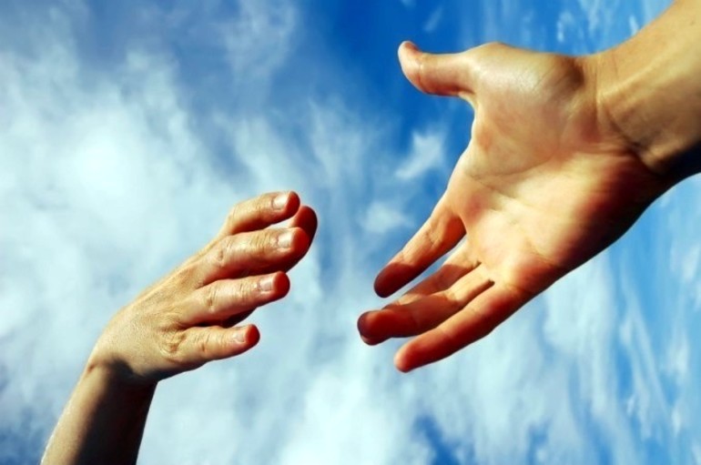 Руки за сонником: до чого сняться свої або чужі пальці, зап’ястя, прикраси або зламані кінцівки