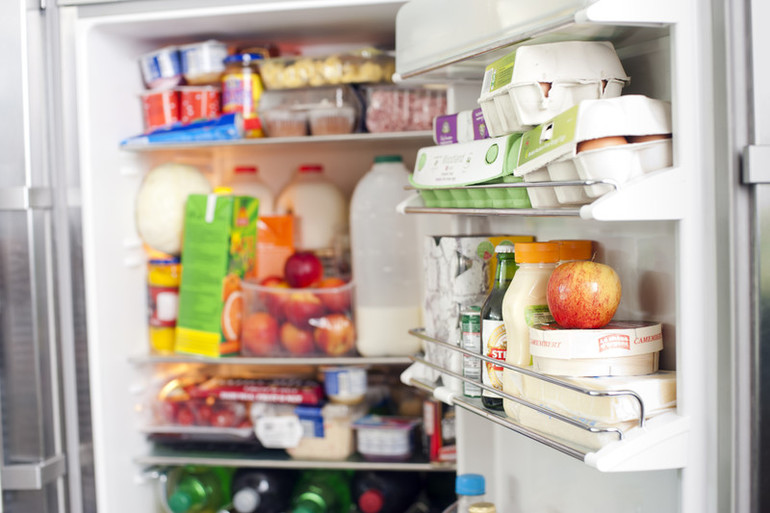 Сонник: чому може приснитися новий порожній холодильник, в якому немає їжі