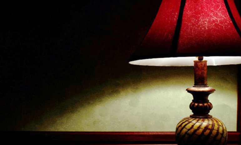 Сонник лампочка: тлумачення з відомим сонникам, значення в залежності від особливостей нічних мрій