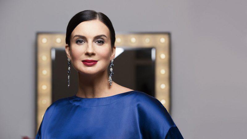 У відповідь на критику телеглядачів, Катерина Стриженова розповіла про те, як їй вдається тримати себе у формі, а також поділилася секретами сімейного щастя.