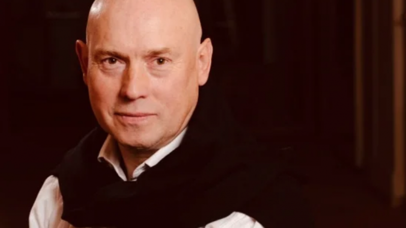 Влад Топалов, Віктор Сухоруков, Лоліта і інші російські знаменитості, які страждали психічними розладами