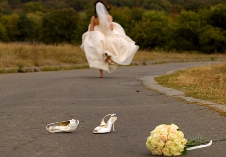 Втекти зі свого весілля по соннику: до чого сниться втеча жінки або чоловіки з церемонії одруження