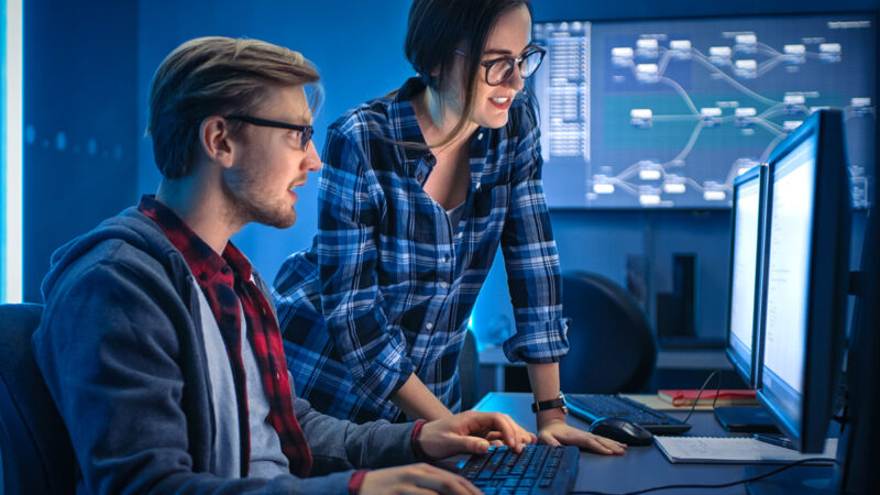 IT освіта в Neoversity. Бакалаврат, магістратура: якісні знання, зручний формат