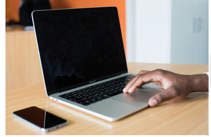 MacBook Pro Apple: ноутбук преміумкласу для роботи, навчання та щоденного життя