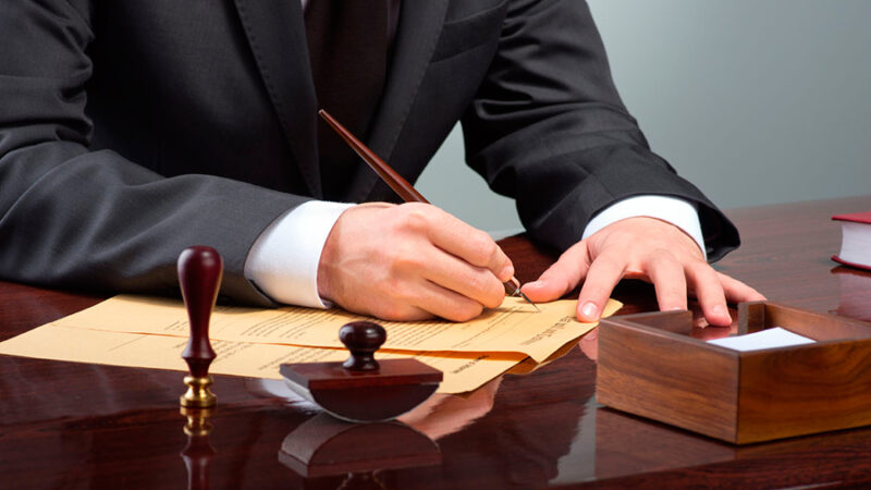 Нотаріальні послуги для українських громадян в Польщі