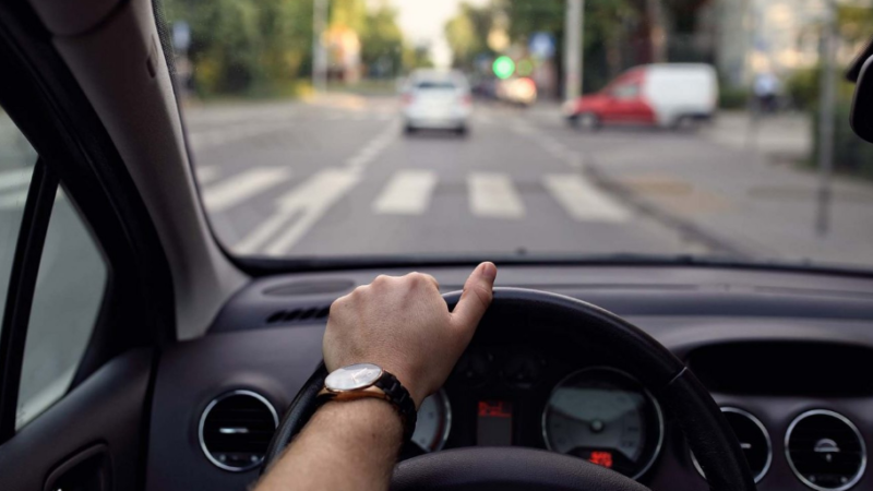 Не просто права, а впевненість: чому міське водіння потрібно вчити по-справжньому